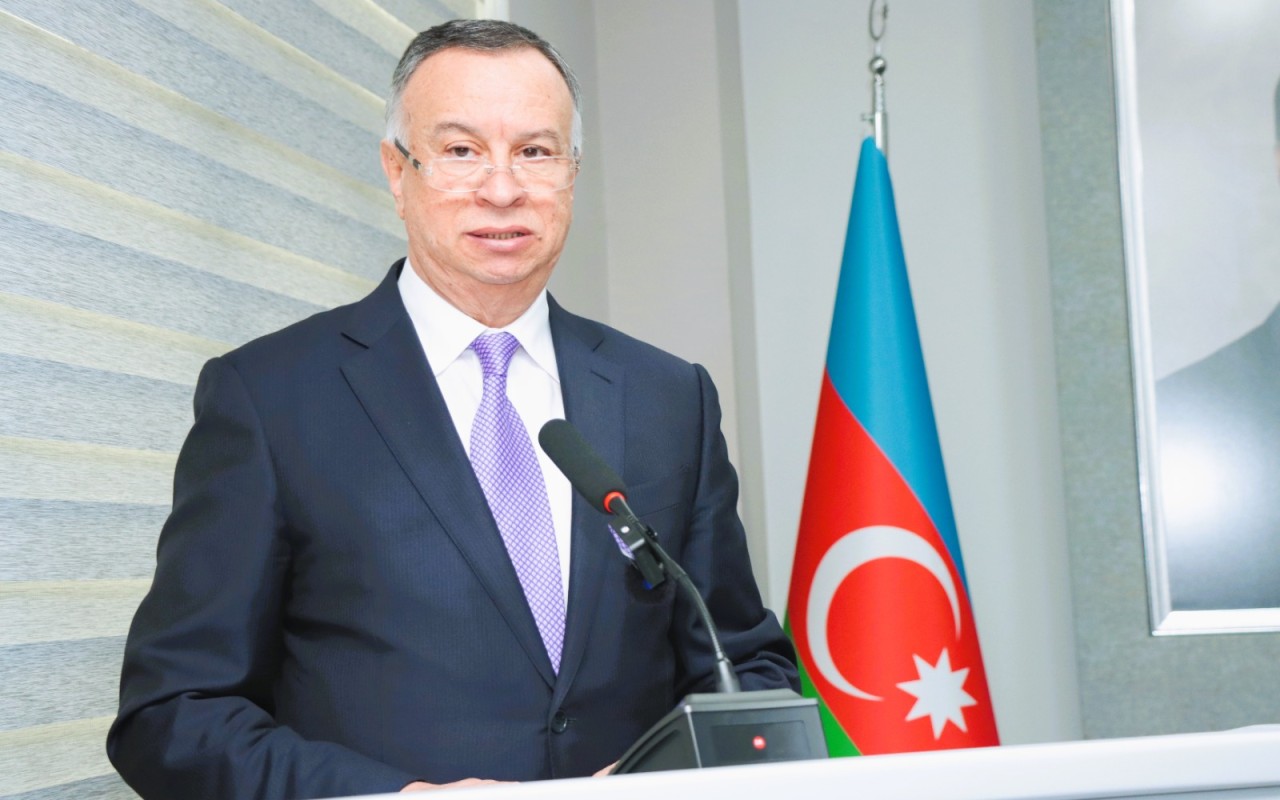 "Azərbaycan Mərkəzi Asiyaya günəş kimi doğur" - Elçin Quliyev